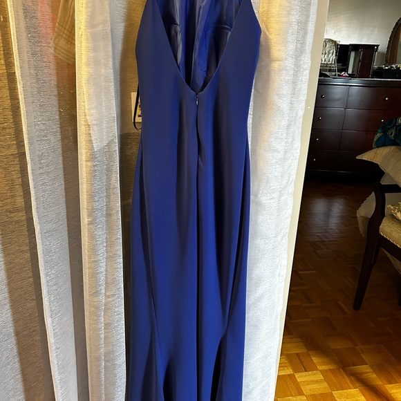 Long dress, brand new, never wore, backless cocktail dress - Picture 3 of 6
